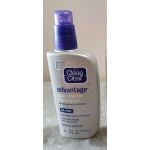 CLEAN & CLEAR Advantage Acne Control Moisturizer - 4 fl oz Discontinued